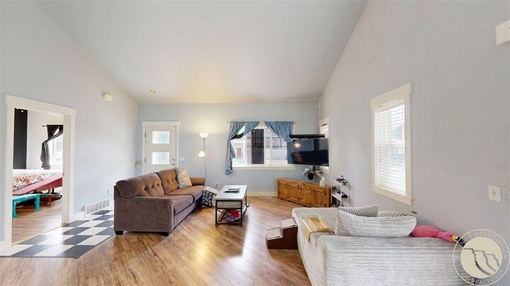 Property Photo:  1606 Lone Pine Drive  MT 59101 
