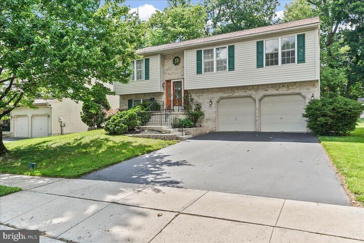 Property Photo: