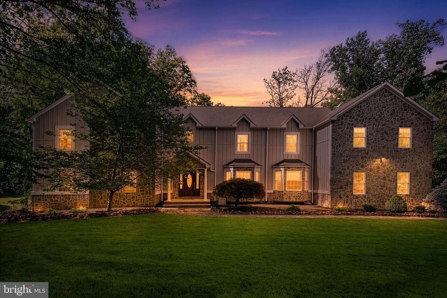 Property Photo:  21 Angus Lane  NJ 07059 