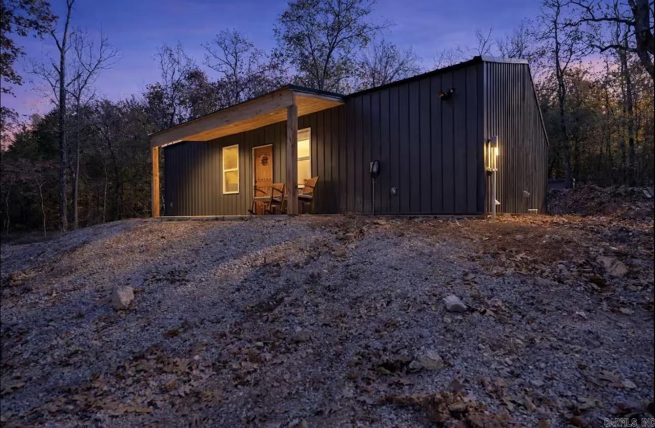 Property Photo: 895 Pinecrest Road AR 72542