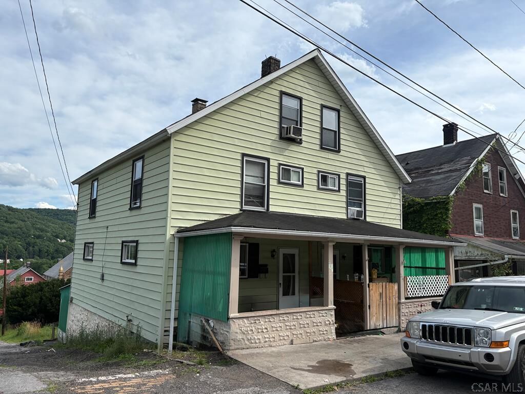 Property Photo:  217-219 5th Street  PA 15909 