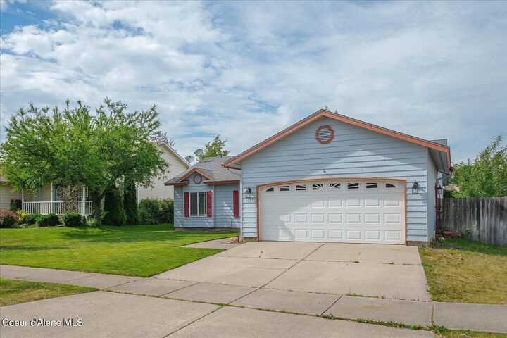 Property Photo: 1285 E Stockman Ave ID 83854