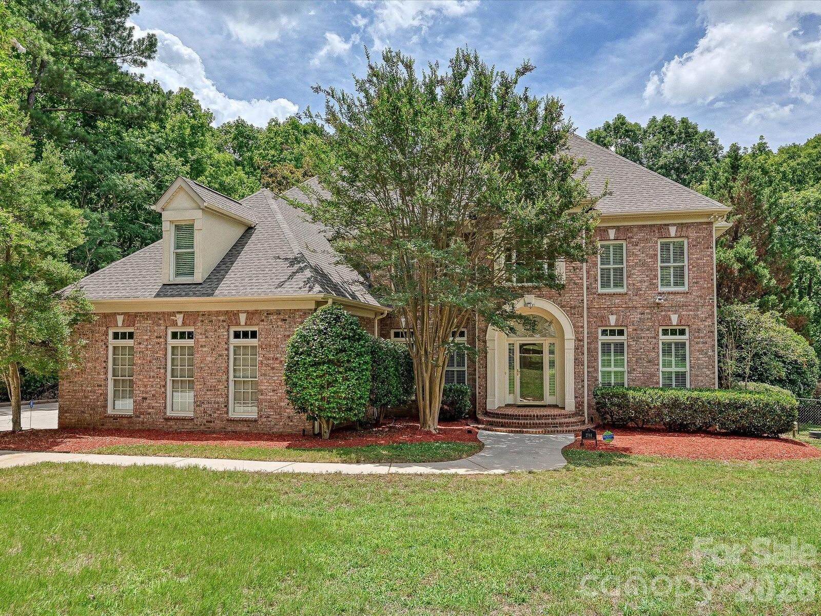Property Photo: 2744 W Pinewood Road SC 29706