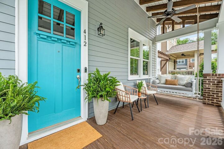Property Photo:  412 Eli Street  NC 28204 