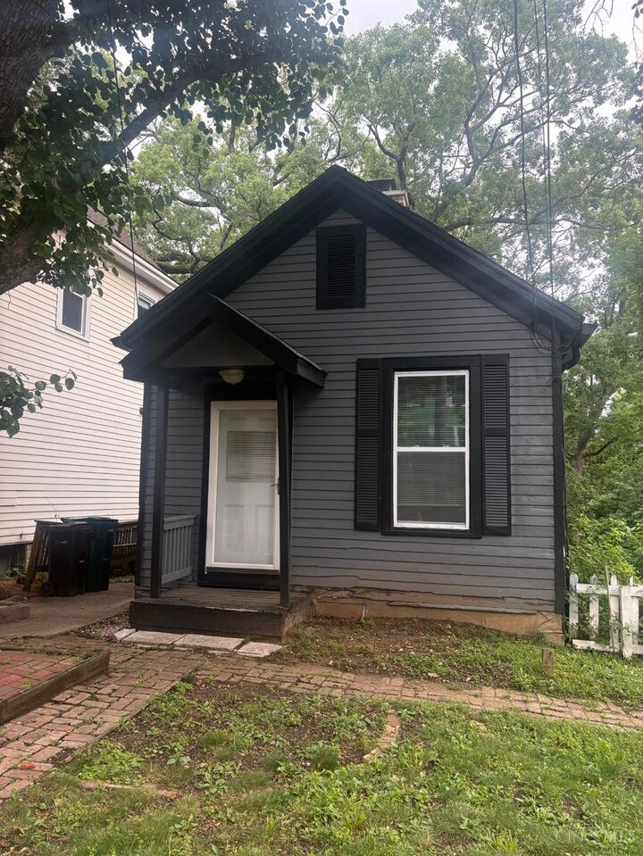 Property Photo:  558 Missouri Avenue  OH 45226 