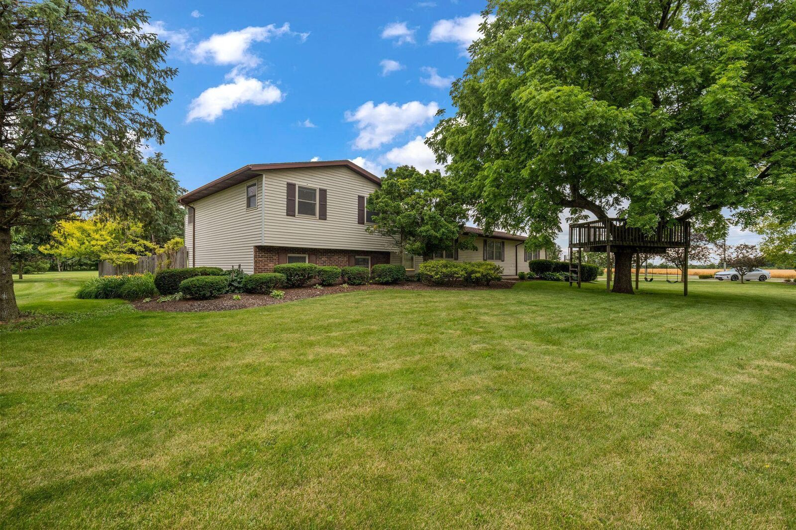 Property Photo: 9625 Warner Road OH 43064