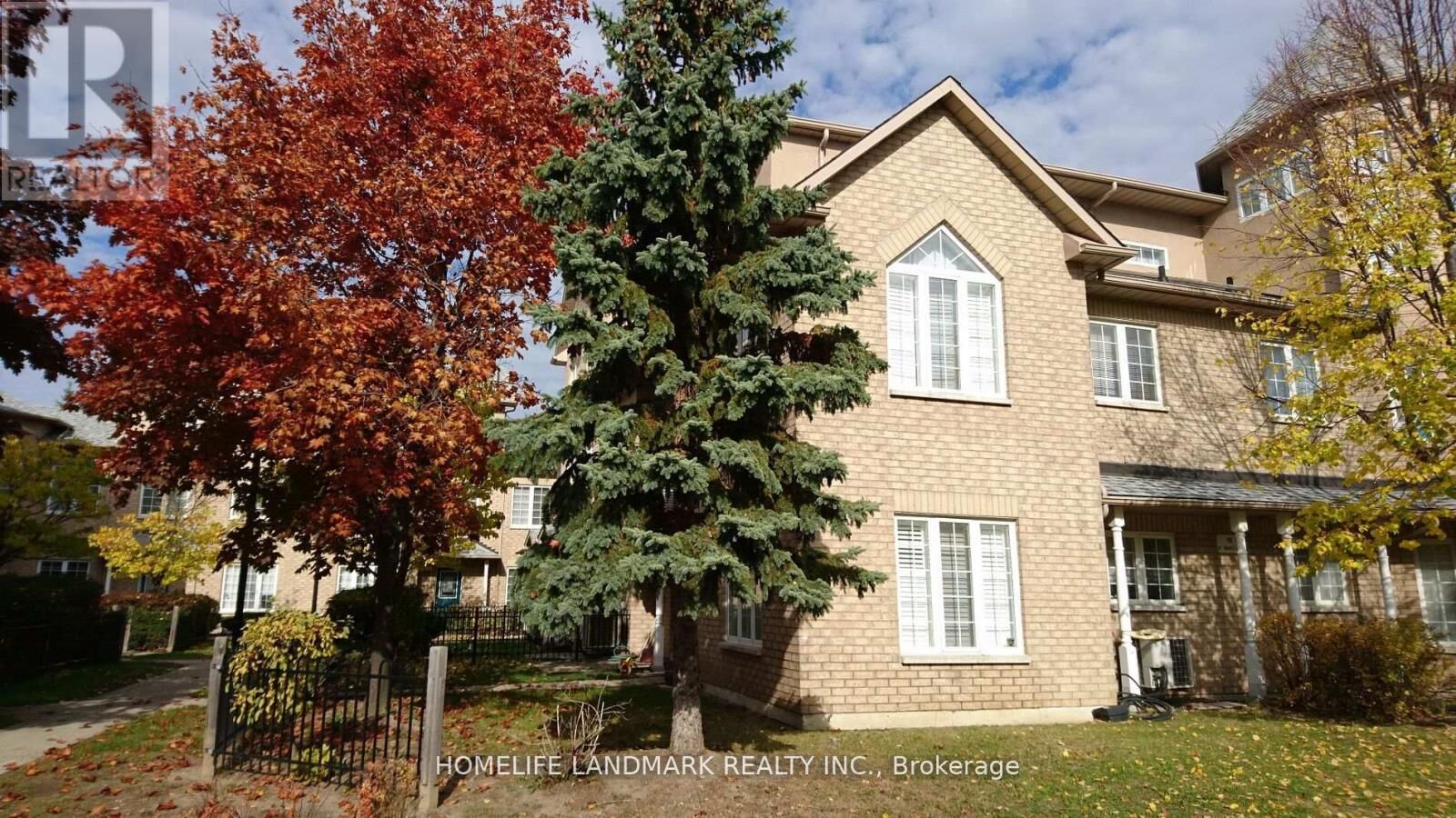 Property Photo:  18 St. Moritz Way 13A  ON L3R 4G2 
