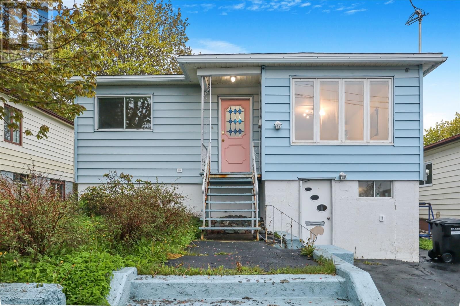 Property Photo:  67 Cashin Avenue  NL A1E 3B4 