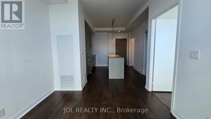 Property Photo:  88 Harbour Street 6108  ON M5J 0C3 