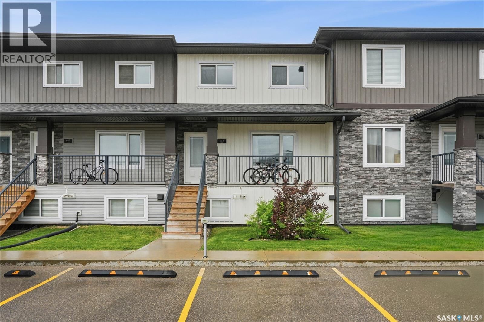 Property Photo:  618 110 Akhtar Bend  SK S7W 0B8 