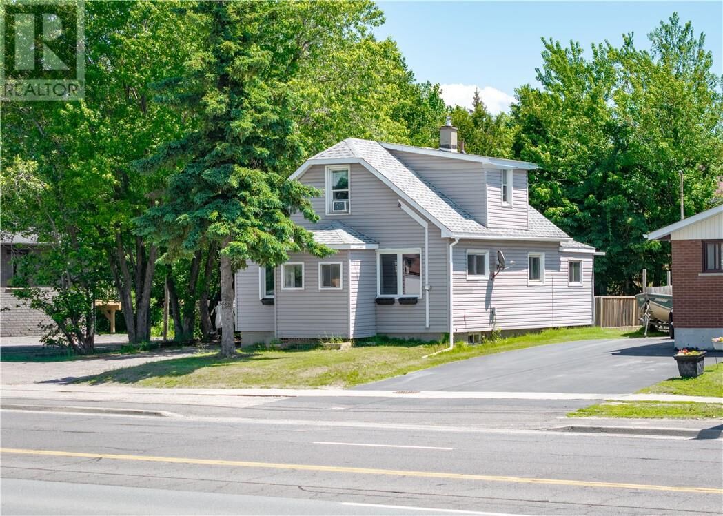 Property Photo: 3488 Falconbridge Highway ON P3L 1E5