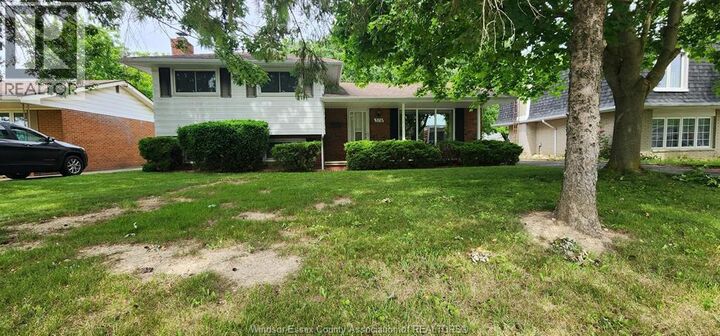 Property Photo: 376 Fryer Street ON N9V 2L9