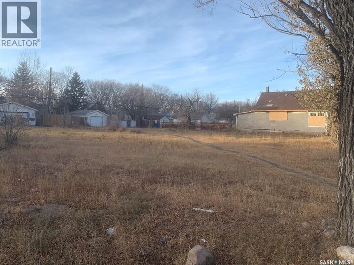 Property Photo:  1252 Retallack Street  SK S4T 2H7 