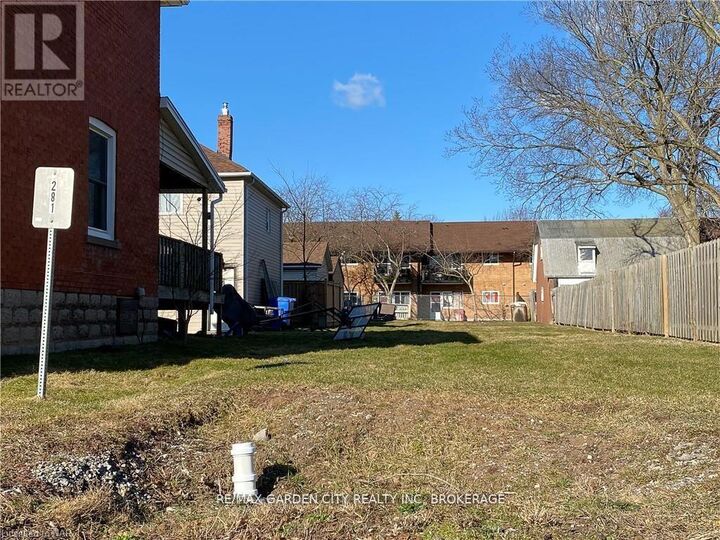 Property Photo:  281 Niagara Street  ON L3C 1K5 