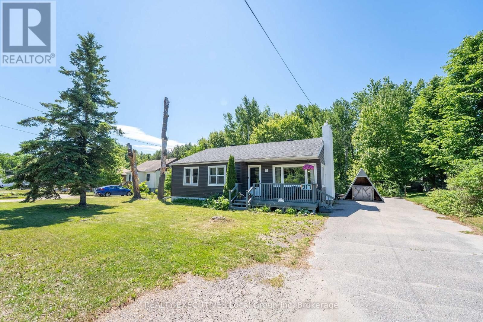 Property Photo:  917 Lakeshore Drive  ON P1A 2H1 