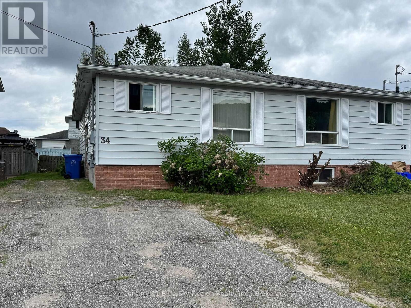 Property Photo: 34 McGibbon Street West ON P1B 8R6