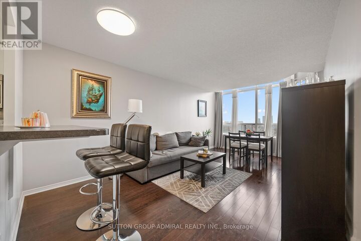 Property Photo:  81 Townsgate Drive 1103  ON L4J 8E6 