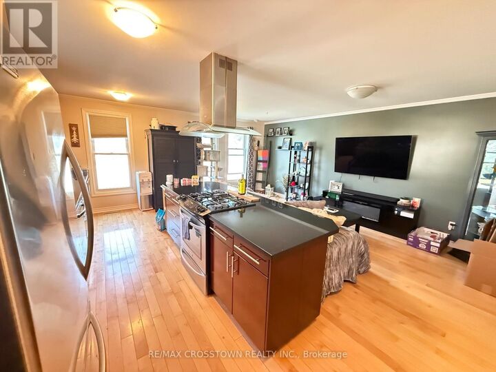 Property Photo:  28 Austen Lane  ON L4N 4T9 