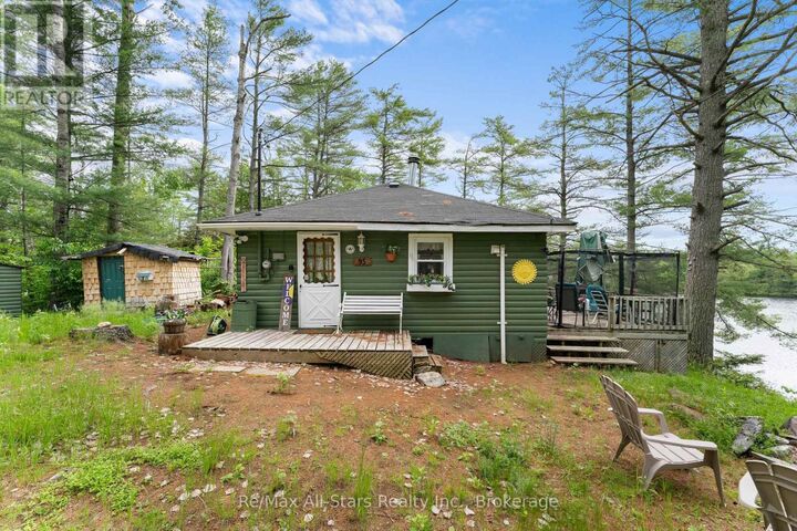 Property Photo:  95 West Clear Bay Point  ON K0M 2A0 