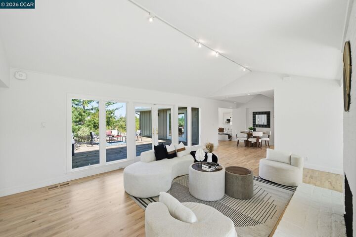 Property Photo: 102 Hillcrest Dr CA 94563