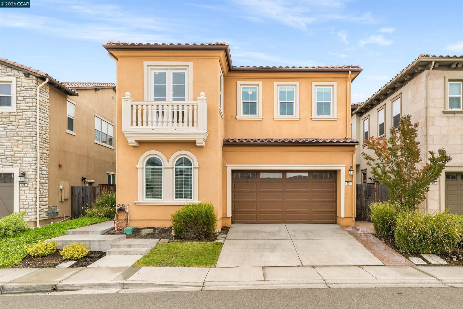 Property Photo: 504 Hyacinthus Ct CA 94582