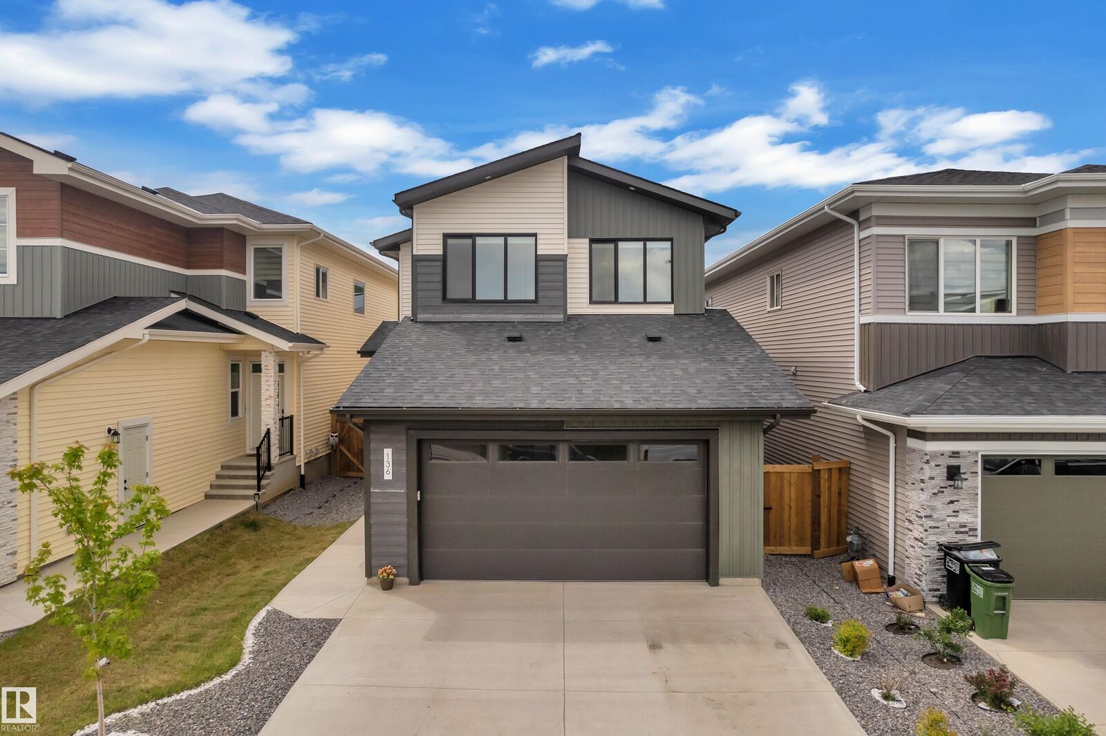 Property Photo: 136 30 Street SW AB T6X 3E1