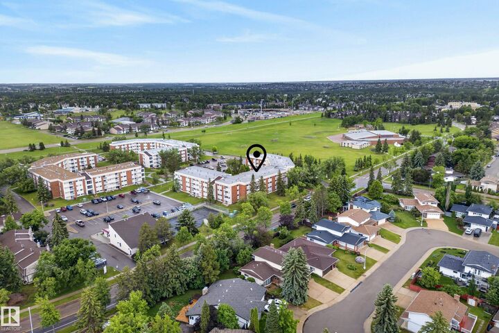 Property Photo: 11255 31 Avenue NW 24A AB T6J 4G7