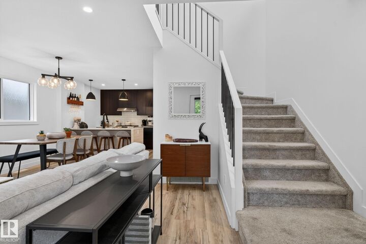 Property Photo:  11539 86 Street NW  AB T5B 3J4 