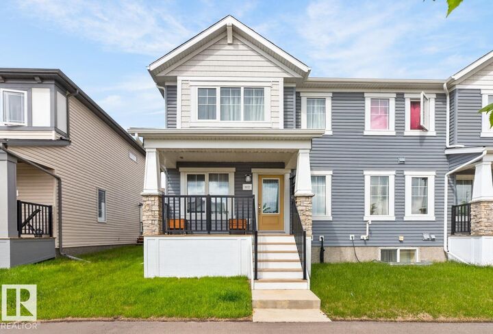 Property Photo:  1022 Hearthstone Boulevard  AB T8H 3A4 