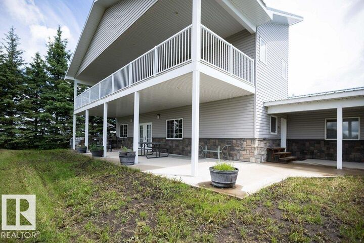 Property Photo:  58505 Rng Rd 260  AB T0G 2J0 