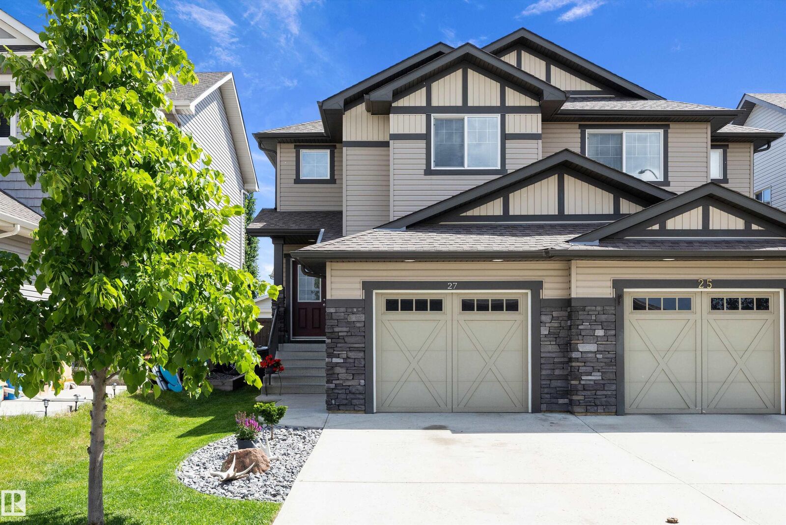 Property Photo:  27 Hudson Cove  AB T7X 0R8 