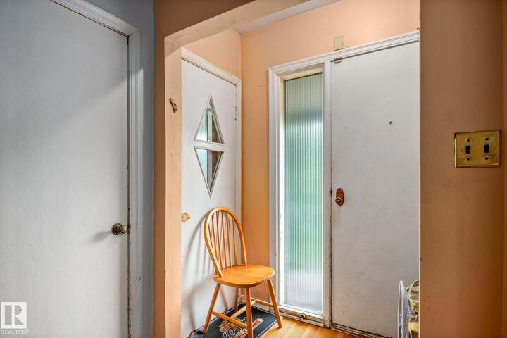 Property Photo:  11022 110 Avenue NW  AB T5H 1H9 