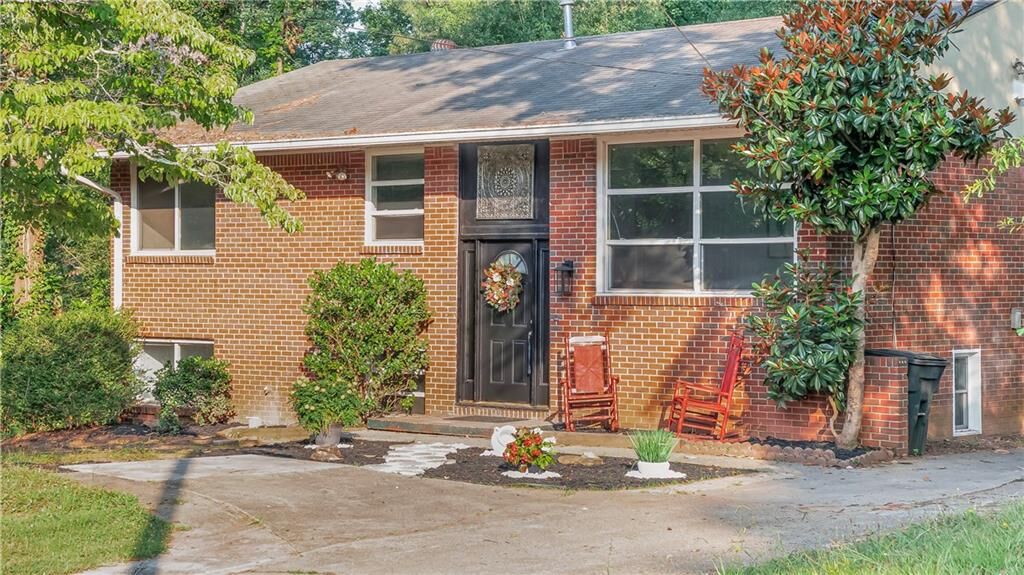 Property Photo: 2600 Benson Poole Road SE GA 30082
