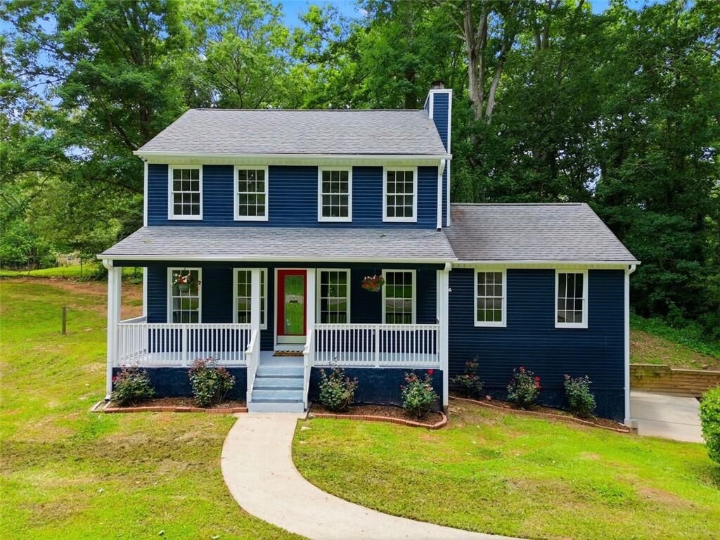 Property Photo:  1539 Sir Galahad Drive SW  GA 30008 