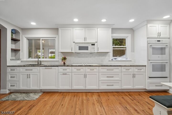 Property Photo:  688 Greenbrook Rd  NJ 07063 