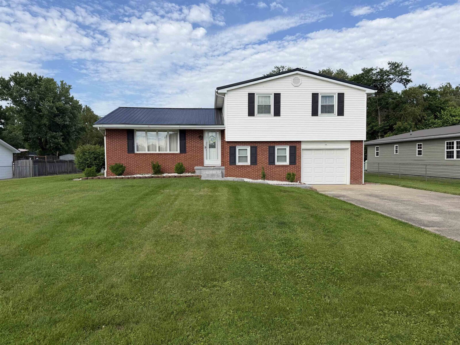 Property Photo: 91 High School Rd OH 45629
