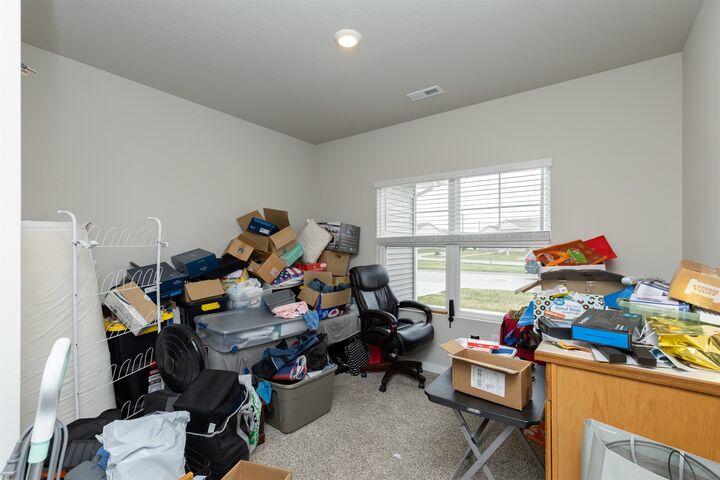 Property Photo:  2820 NW 32nd Lane  IA 50023 