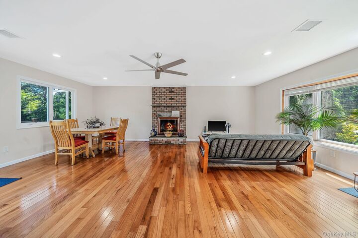 Property Photo:  7 Somerset Street  NY 11720 