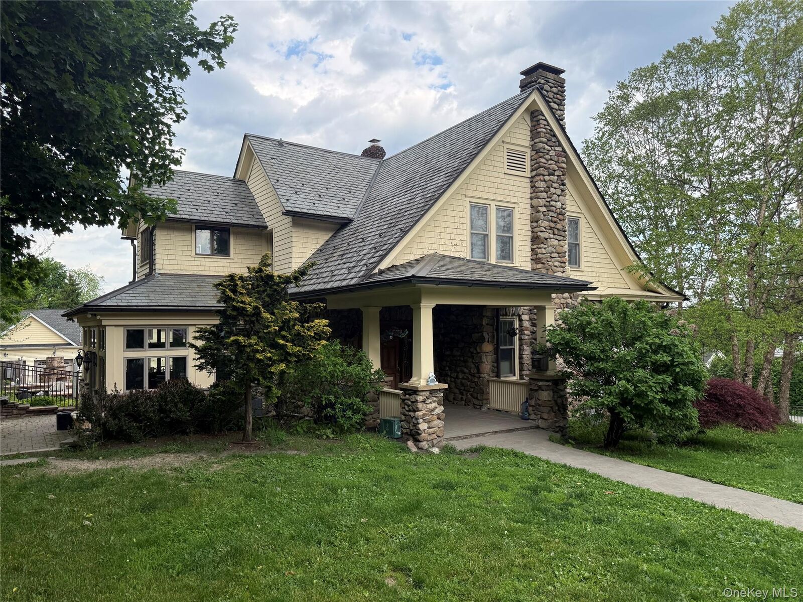 Property Photo:  205 High Street  NY 10950 