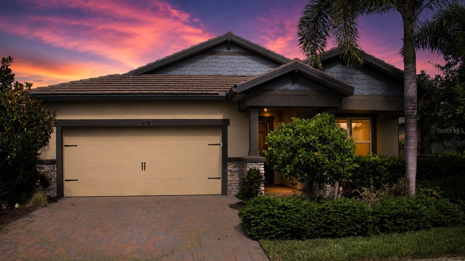 Property Photo:  5826 Long Shore Loop  FL 34238 