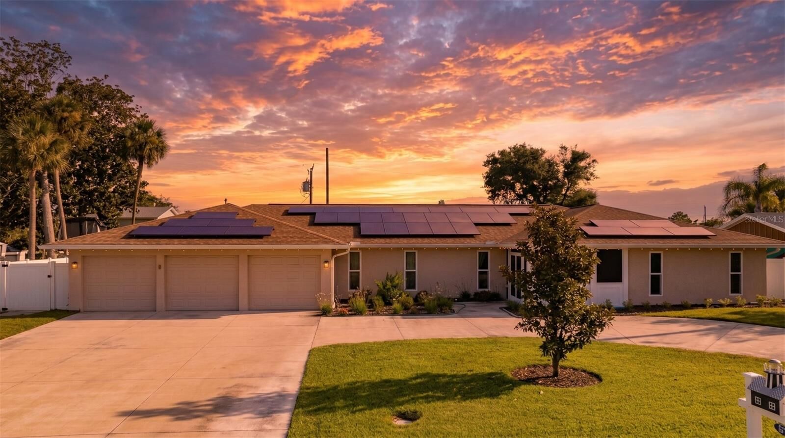 Property Photo:  33 Sandcastle Drive  FL 32176 