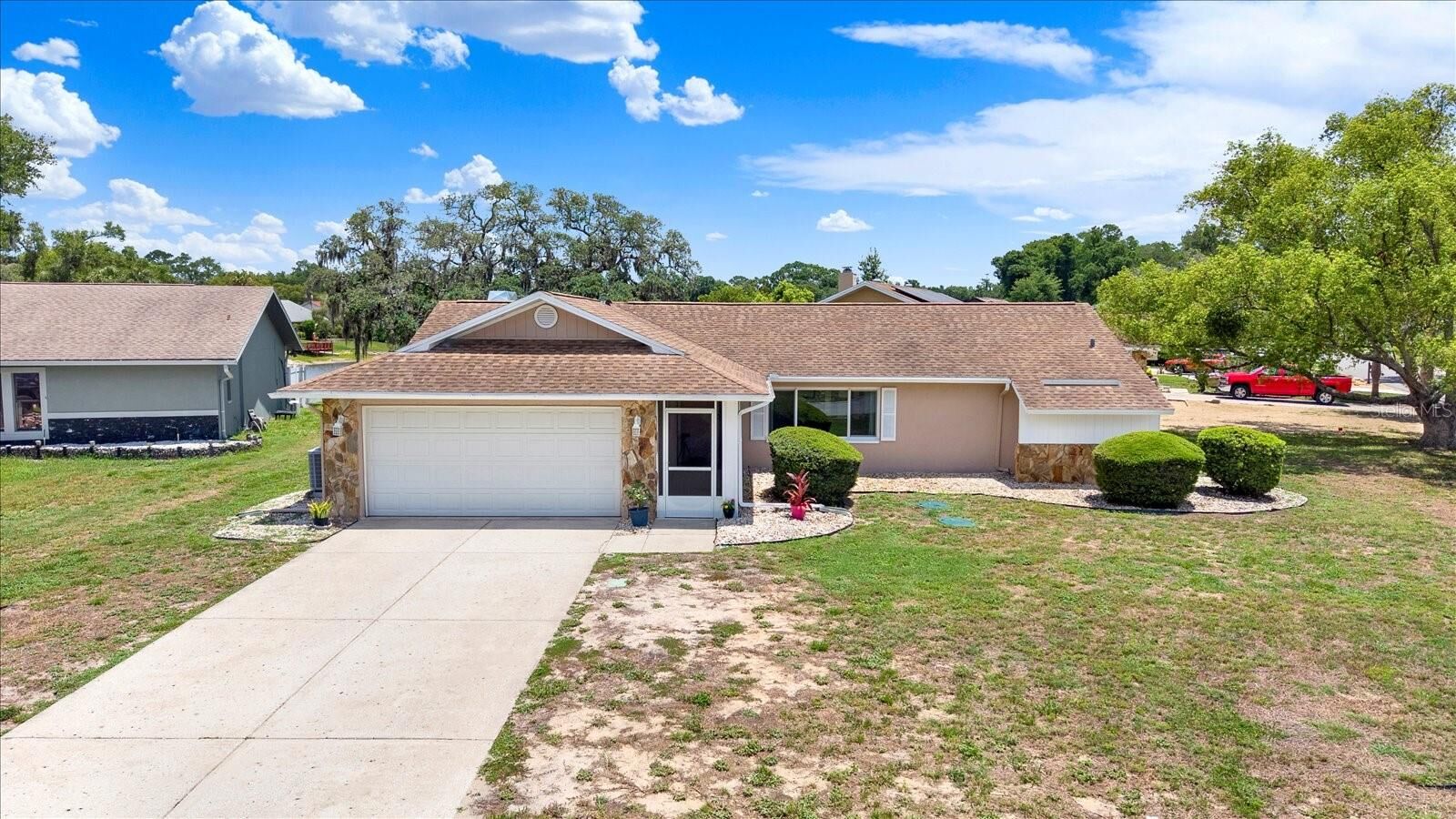 Property Photo: 13117 Mink Run Drive FL 34669