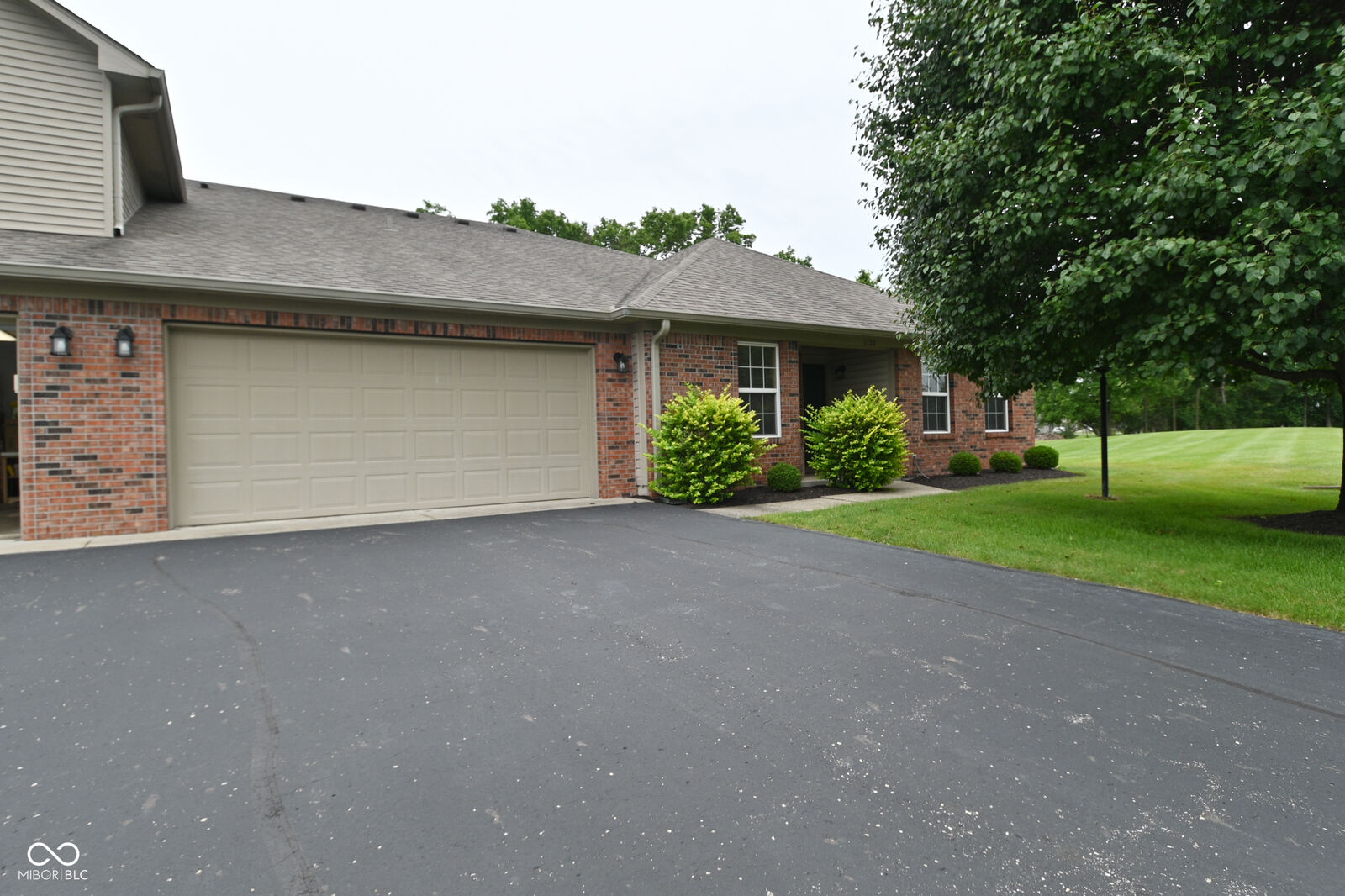 Property Photo:  6033 Carriage Corner  IN 46237 