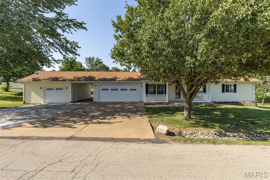 Property Photo: 30 Elk Drive MO 63640