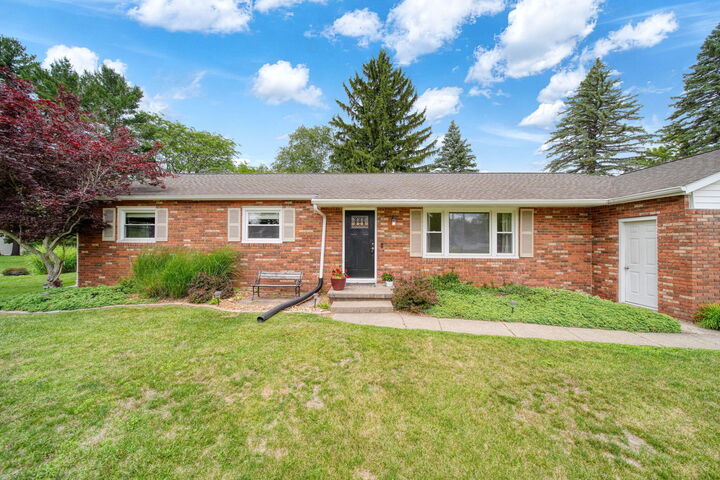 Property Photo:  800 Hazelwood Boulevard  MI 49203 