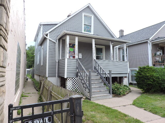Property Photo: 1133 Dodge Avenue IL 60202