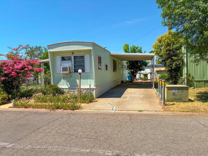 Property Photo: 2160 Live Oak Boulevard 3 CA 95991