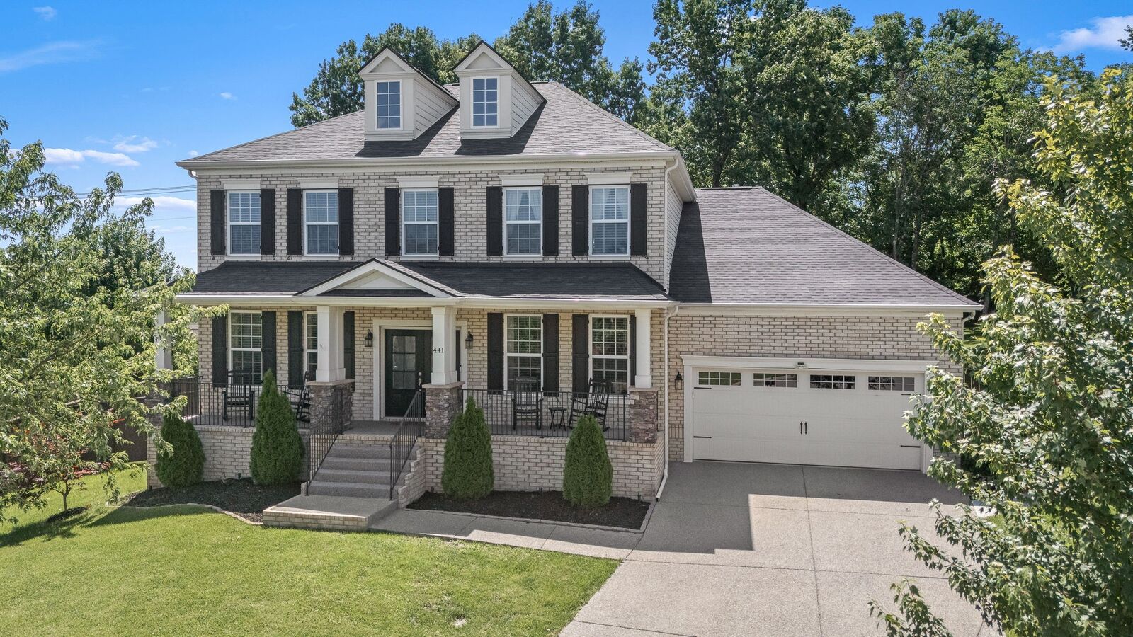 Property Photo: 441 Valley Spring Dr TN 37122