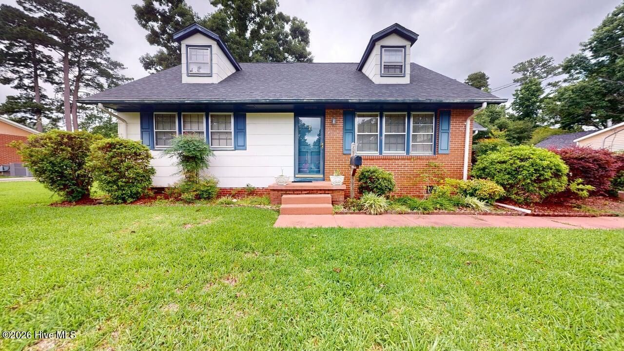 Property Photo:  7 Barksdale Drive  NC 28540 