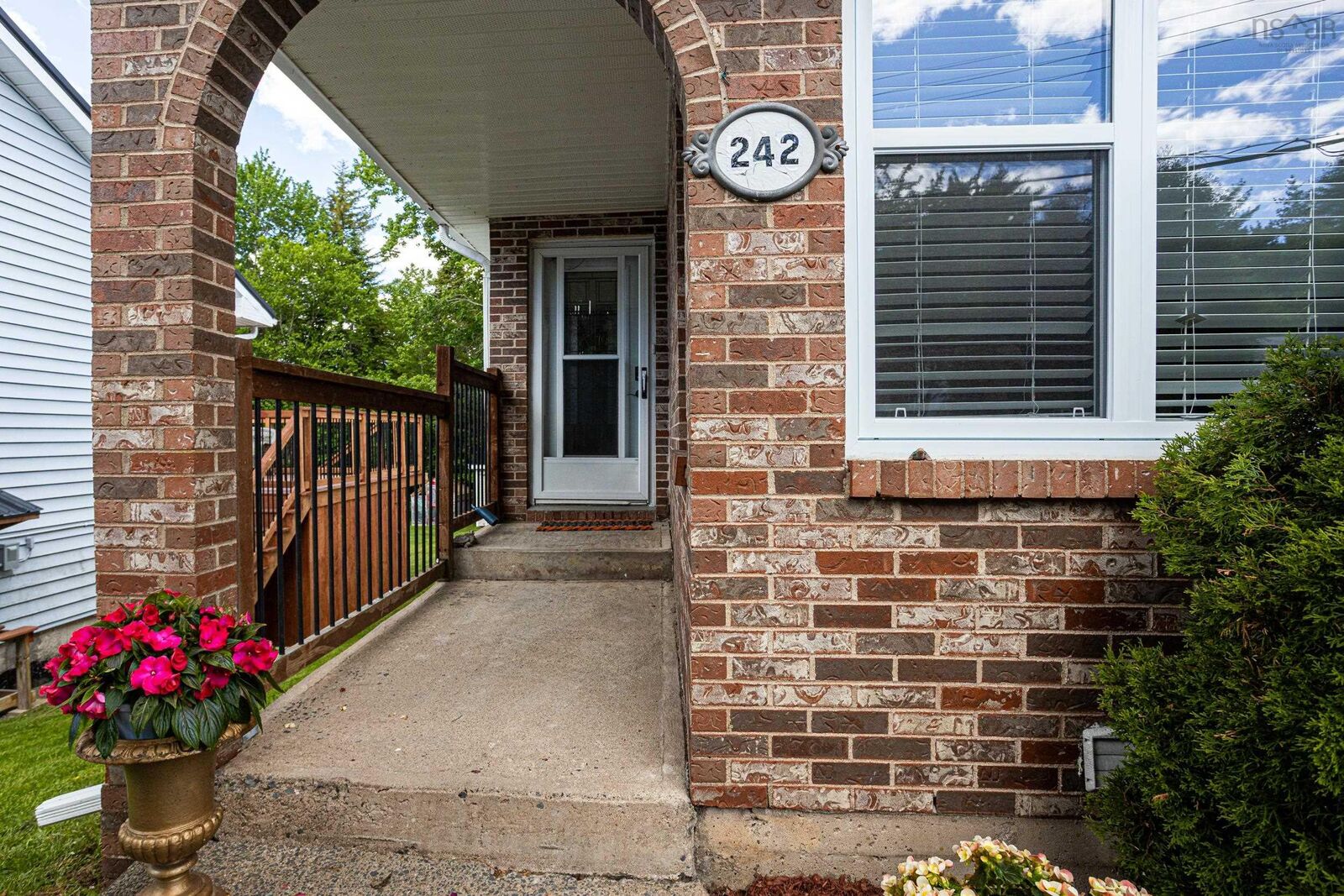 Property Photo:  242 Beaver Bank Cross Road  NS B4E 2E3 